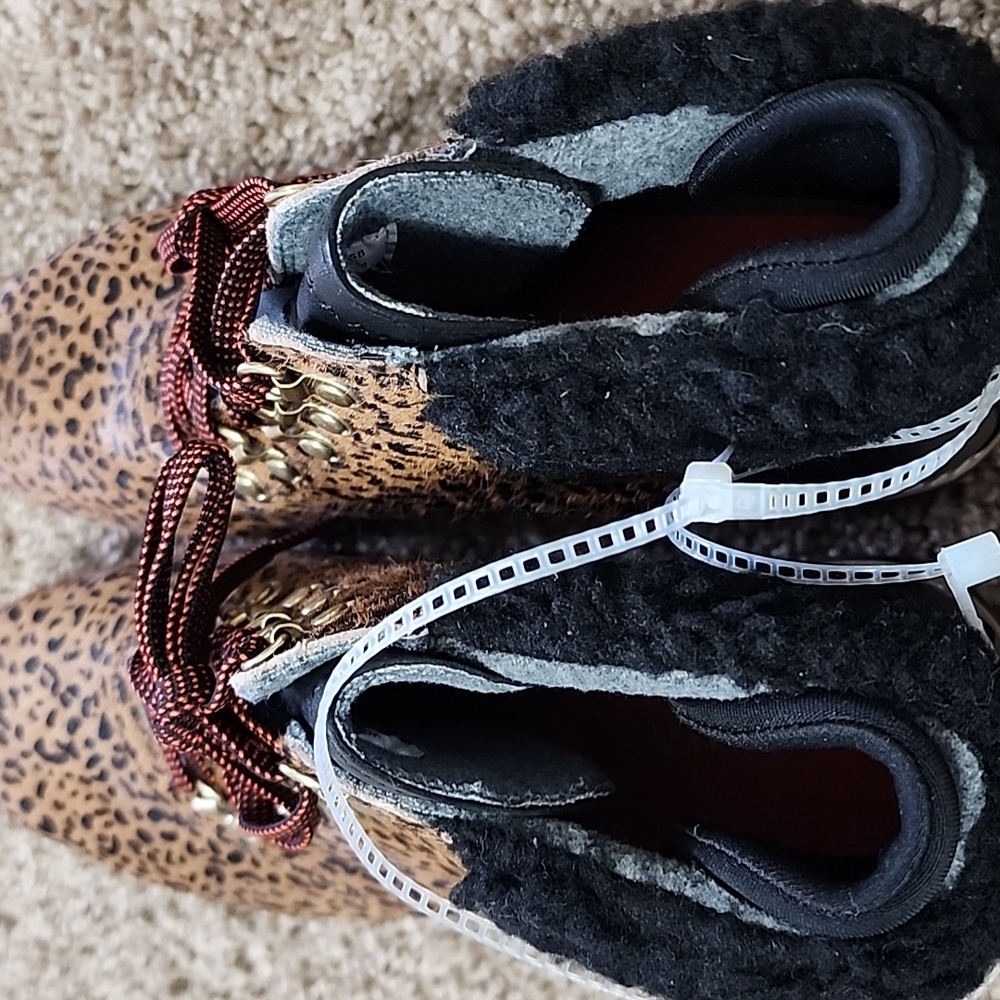 Cole Haan Nantucket Rugged Real Fur Natural Sheep Shearling Women's Booties - Picture 8 of 13